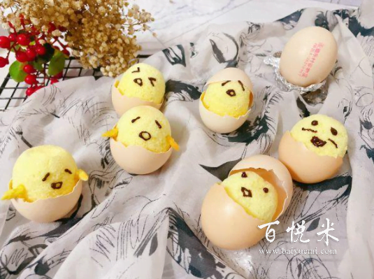 可愛軟萌的蛋殼小蛋糕，健康有營養(yǎng)，小朋友很愛吃